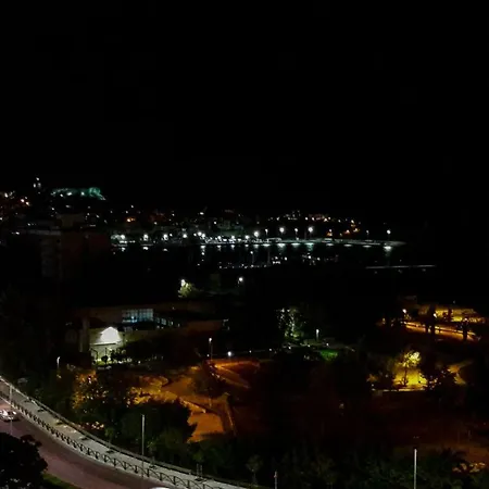 Leo Lux Apartment Kavala